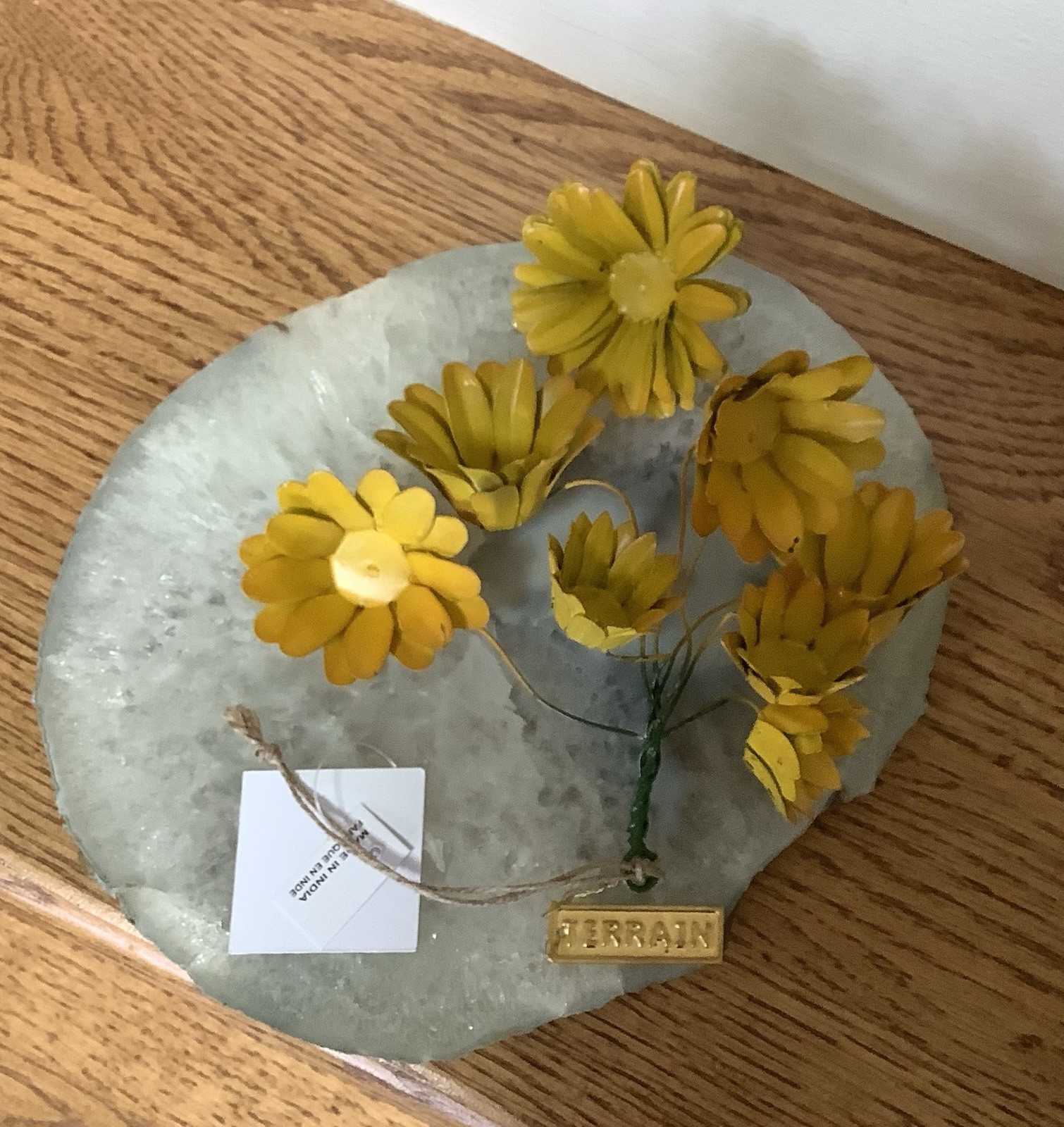 Terrain Iron Metal Daisy Flower Bunch, NWT (vase not included)