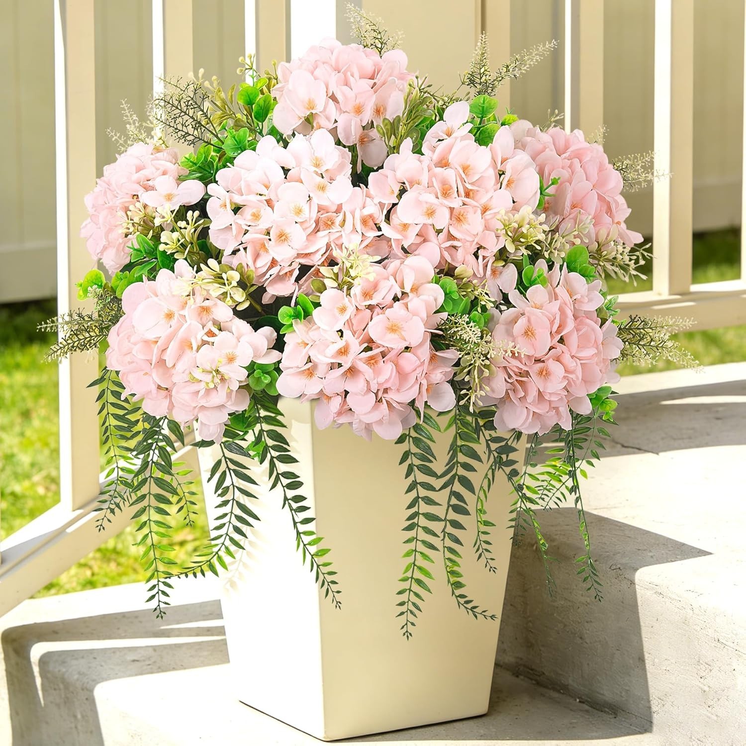 Artificial Hydrangea Flowers Silk Pink Fake Flower with Eucalyptus for Outdoo…