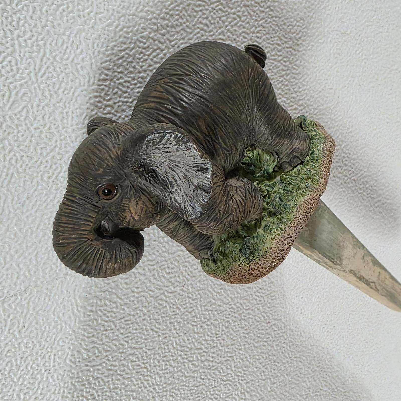 Elephant Figure Plant Pick Flower Pot Decor Indoor Outdoor Wide Post