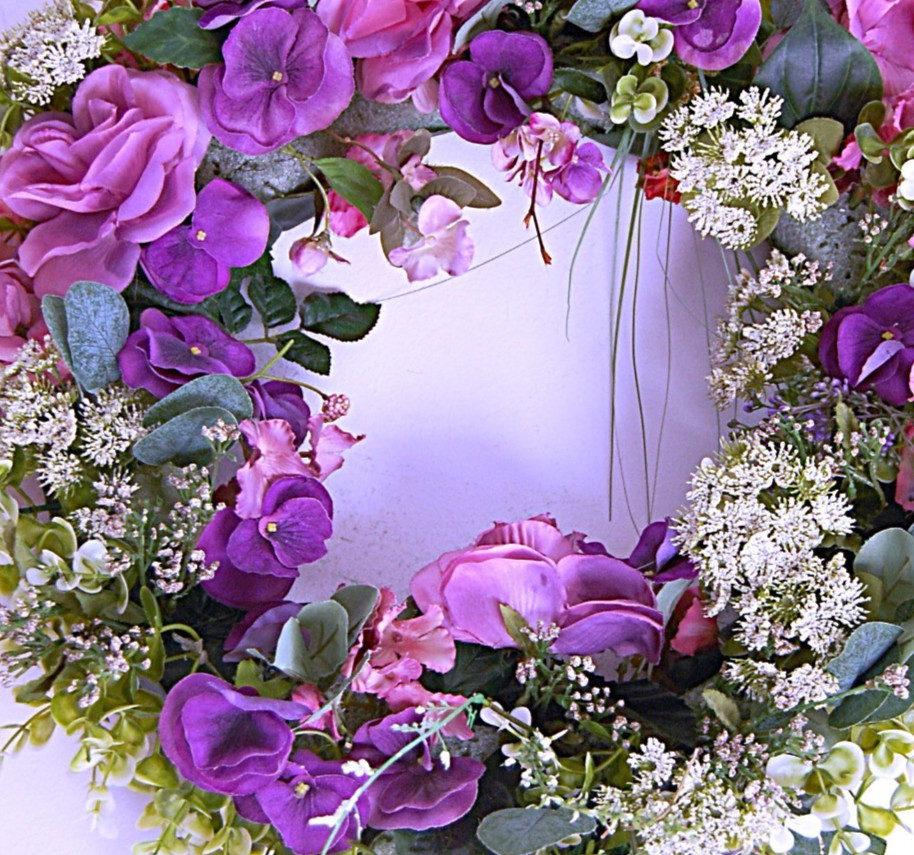 Queen Anne’s Lace Roses and Pansies Silk Floral Wreath- JaNice Botanicals