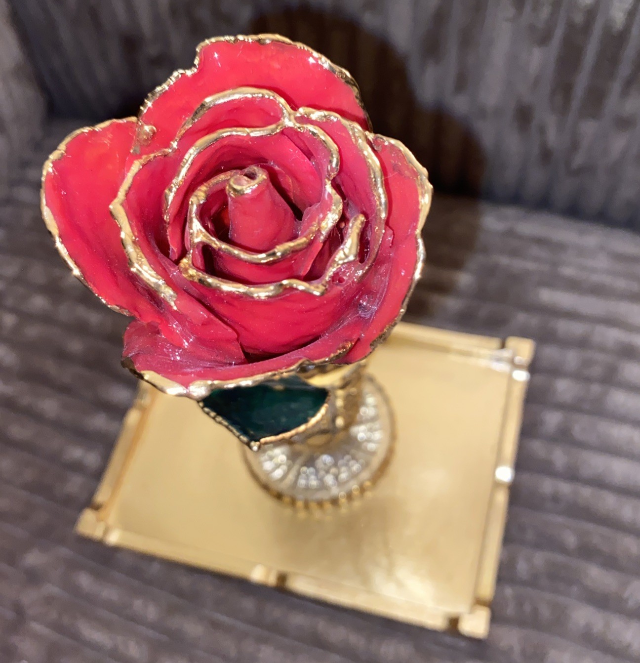 Steven Singer Jewelers Real Rose Preserved Dipped in 24 Karat Gold Red No Box