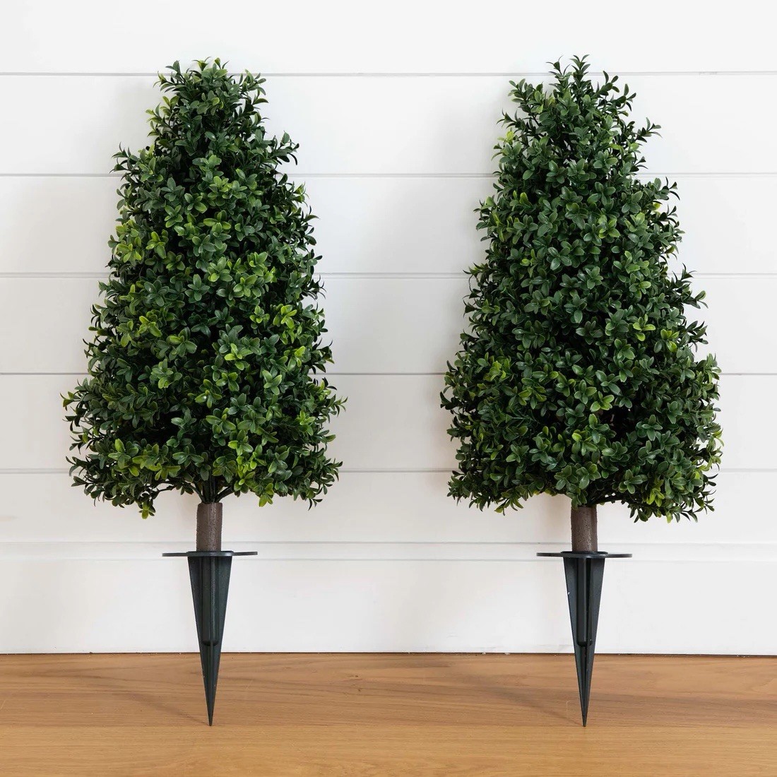 Artificial Green Boxwood Topiary Tree Outdoor Plant 30 in Height 11 in Wide