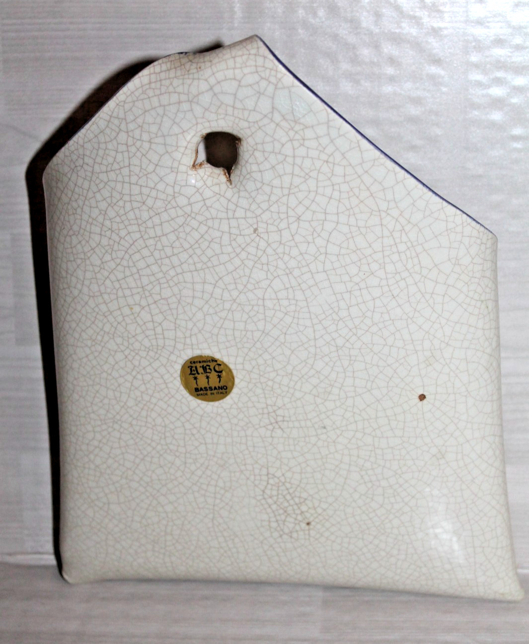 Bassano of Italy Floral Ceramic Flower Arrangement Holder Wall Hanging Envelope