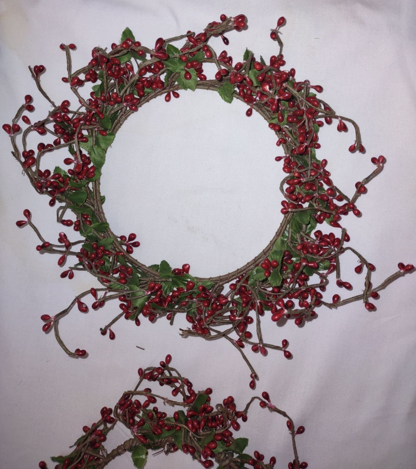 Berry Candle Rings / Wreath (lot of 3) 6″ 4″ Inner Dia – Red (Burgundy & Old Gol