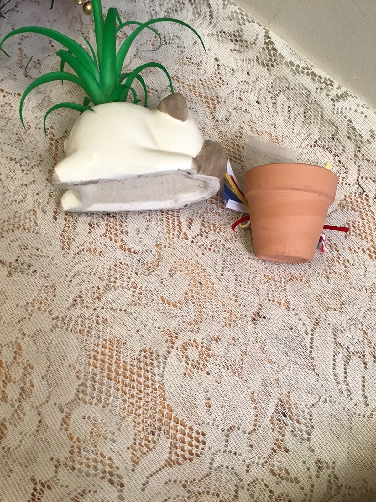 Dog & Clay Pot Succulent Planter- Brown & White Ceramic Dog – Home Decor