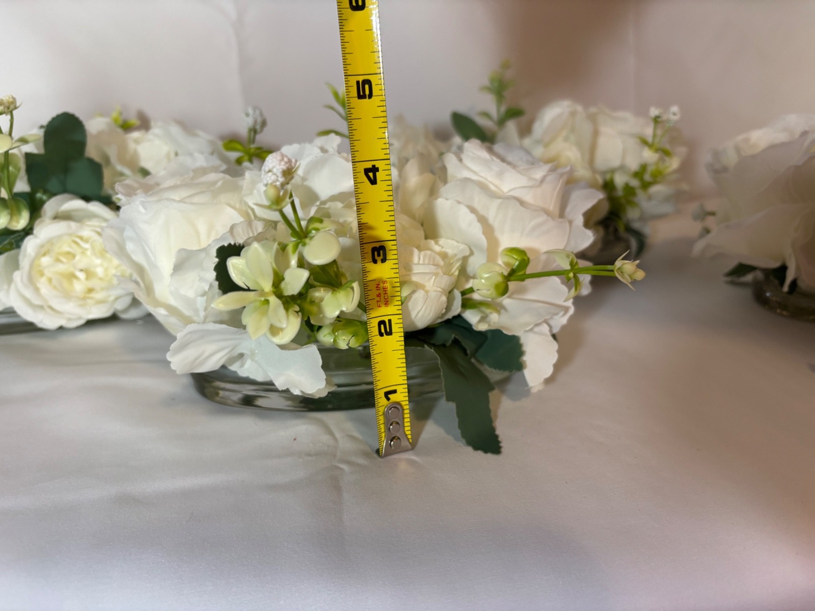 Set of 4 Ivory & White Rose Tablescapes