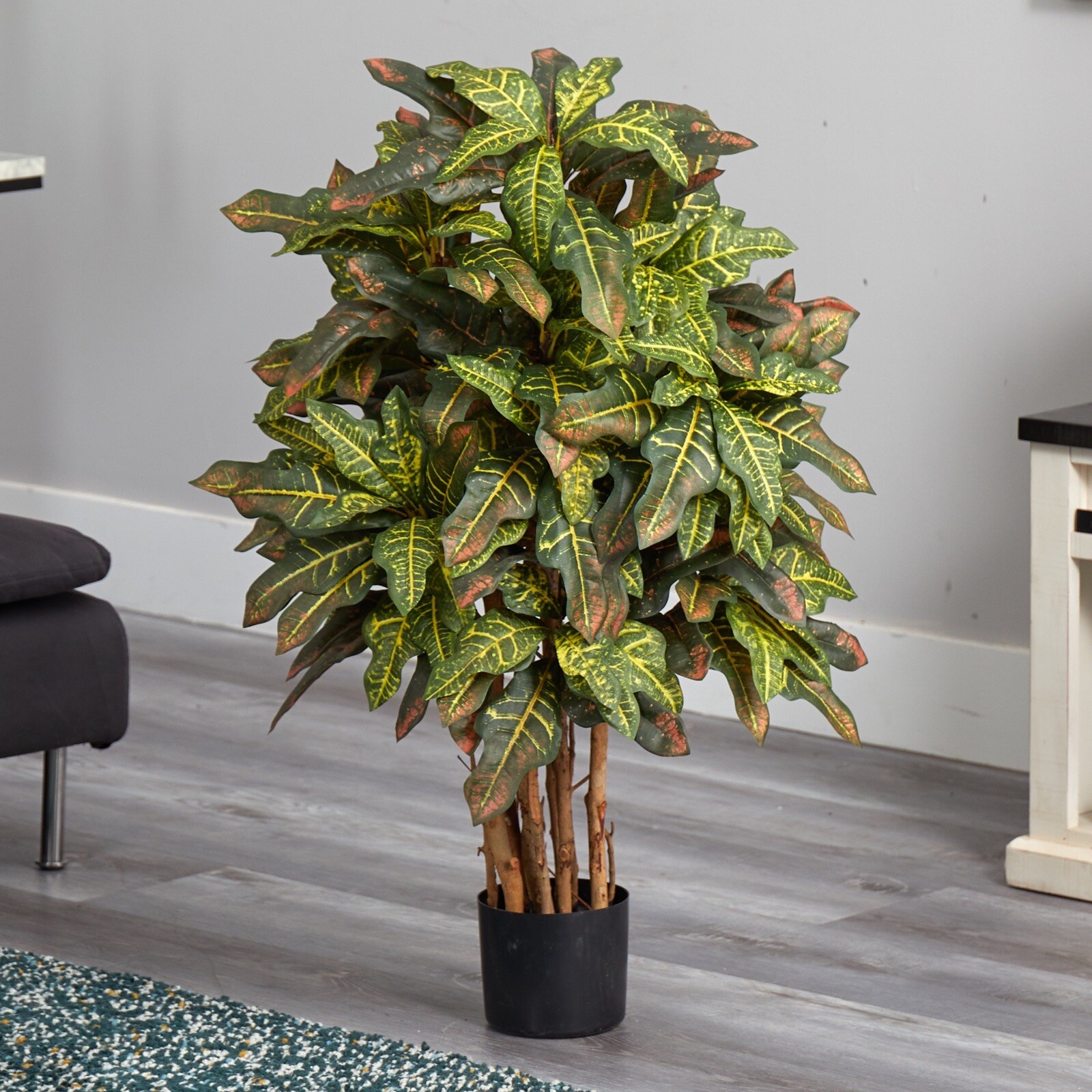 3’ Croton Artificial Tree w/Natural Trunks & 180 Lvs Home Decor. Retail $124
