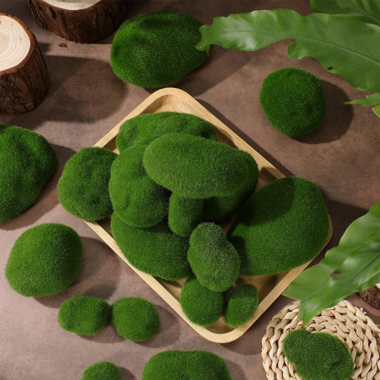 20 PCS Artificial Moss Rocks Faux Green Balls Fairy Garden Terrarium Stones
