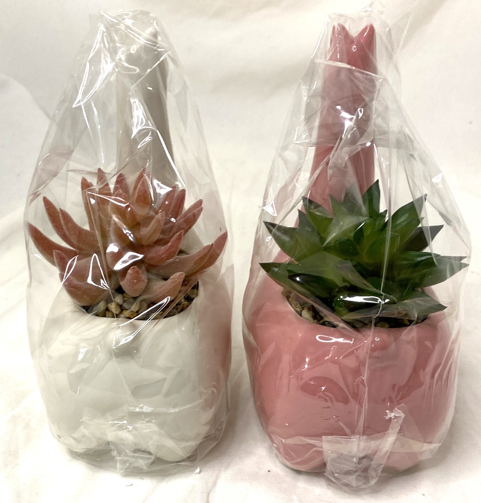 2 – Tenforie Alpaca Shaped Pots with Artificial Succulents Pink & White