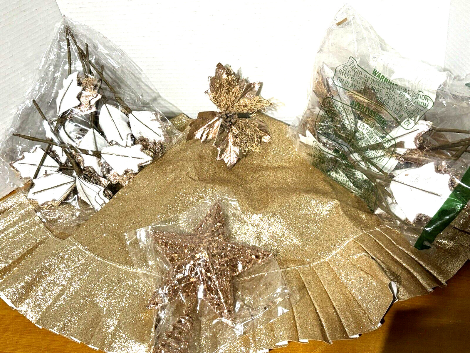 Poinsettia Artificial Flowers Gold Tree Skirt Star Set Christmas Decorations Lot