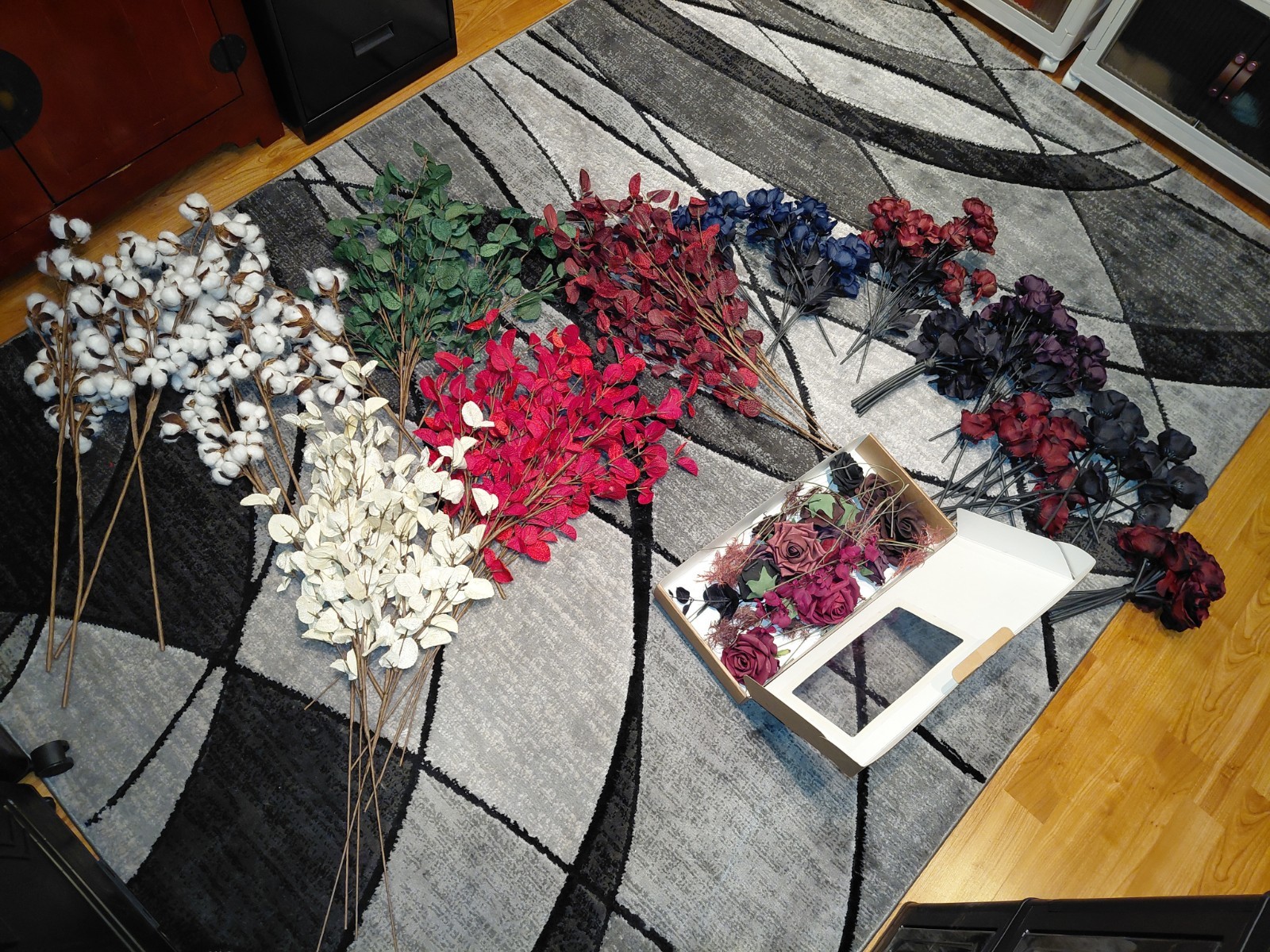 Huge Bundle Of Brand New Beautiful Mixed Faux Roses, Eucalyptus Etc Over 50 Pcs!
