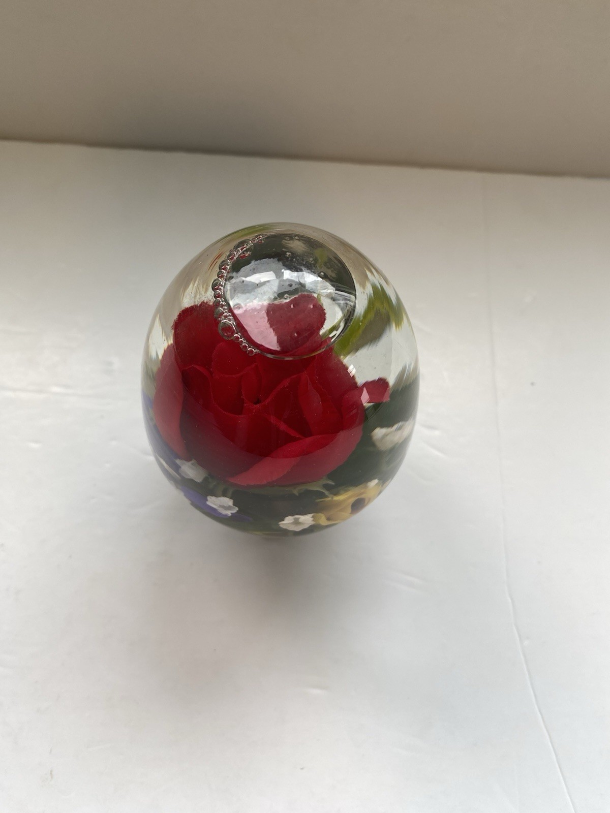 Novelty Decorative Buttplug Shaped Red Rose Flowers Clear Liquid Paperweight