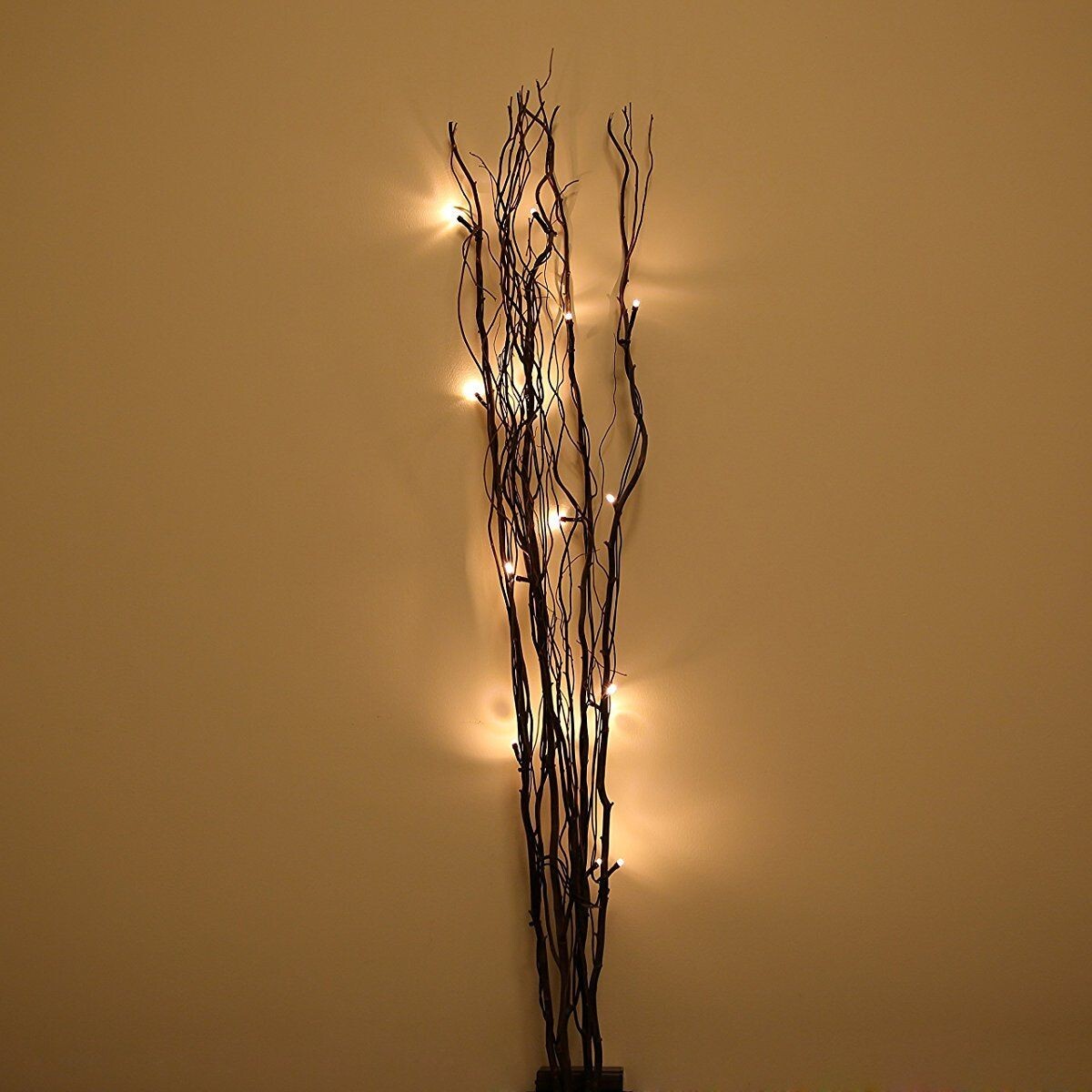 LIGHTSHARE Willow Branch Lighted Natural Decor 36Inch 16LED Brown USB