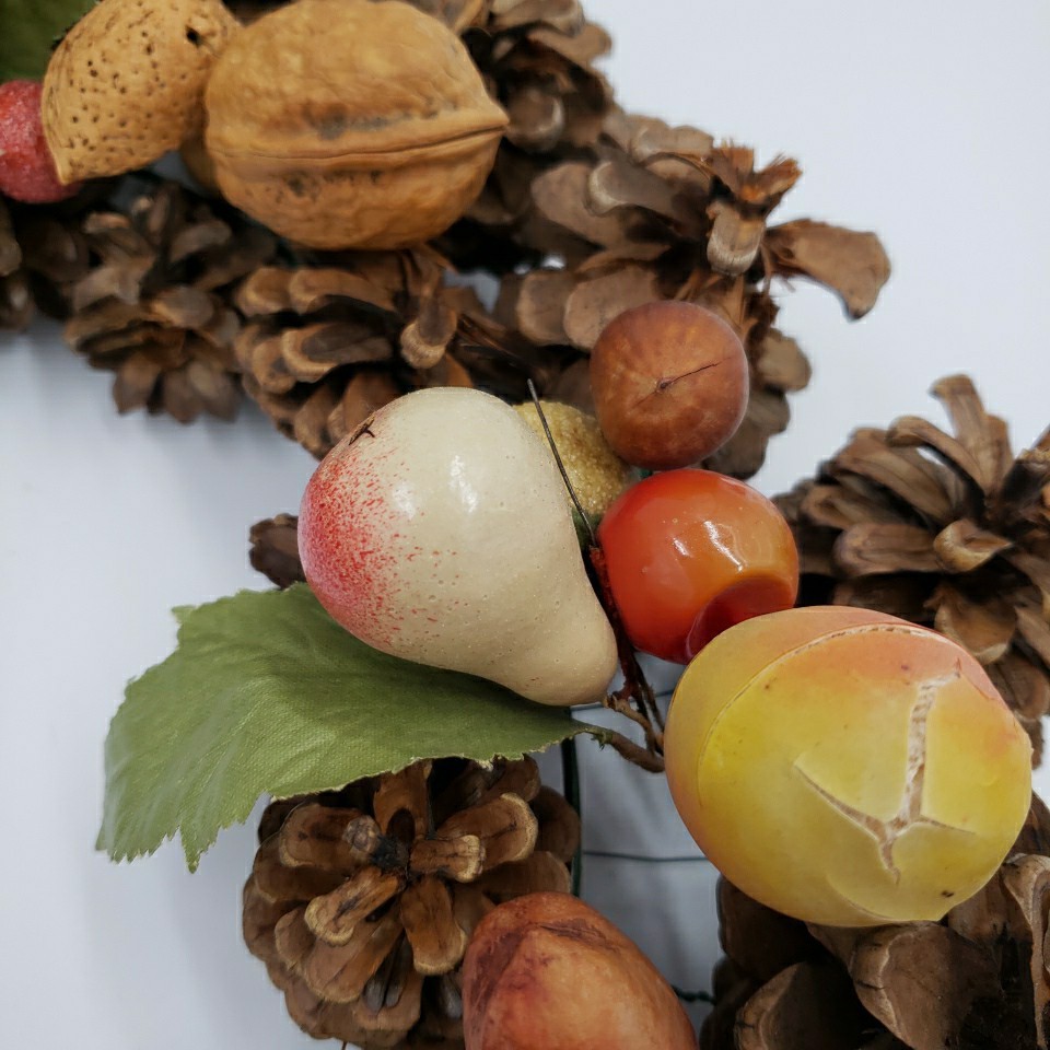 Vintage Fall Door Wreath Autumn 14″ Natural Nuts Fruit Berries Pears Pinecones