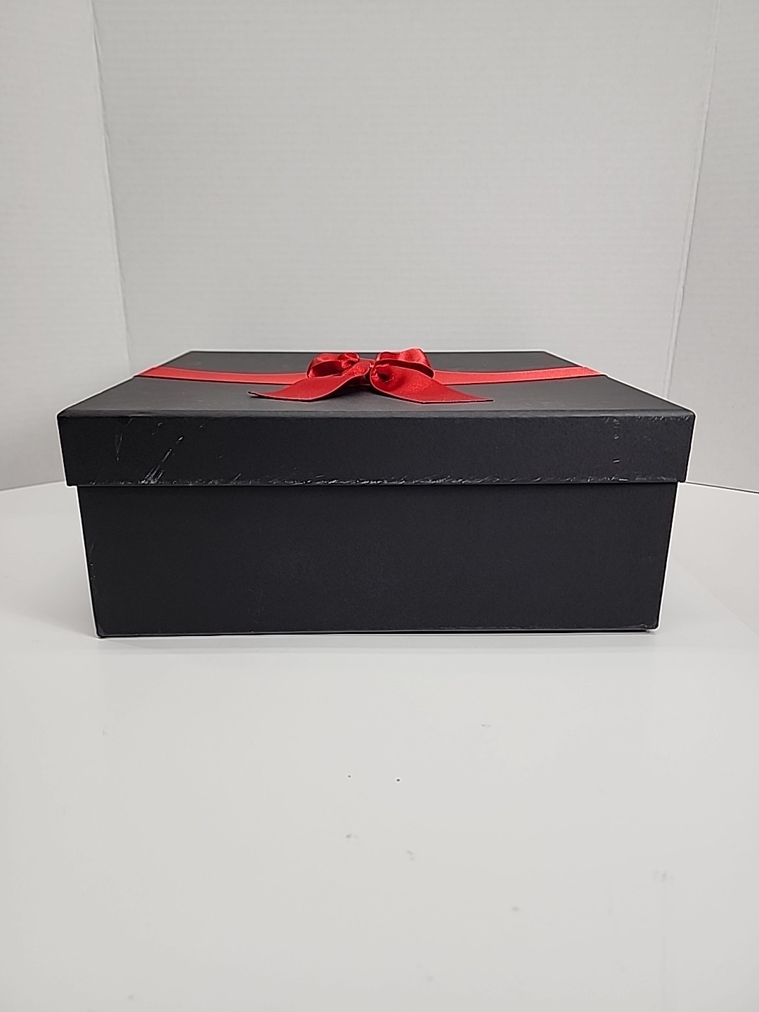 Forever Roses in Luxury Black Box: 18 Real Red Preserved Roses