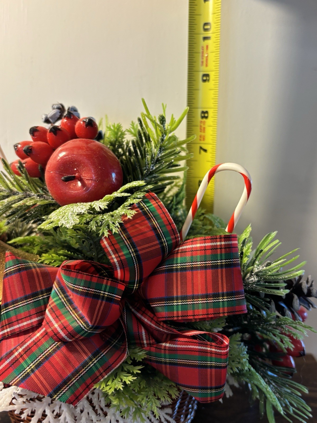 VTG Floral Design Inc. Artificial Pine Christmas Centerpiece Wicker Basket Bell