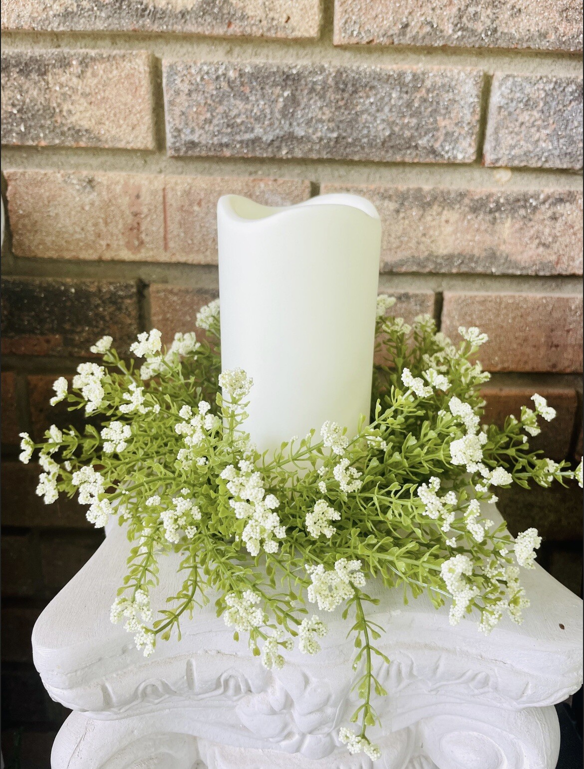 Astilbe Country Farmhouse Small Wreath Ring White Flowers NEW