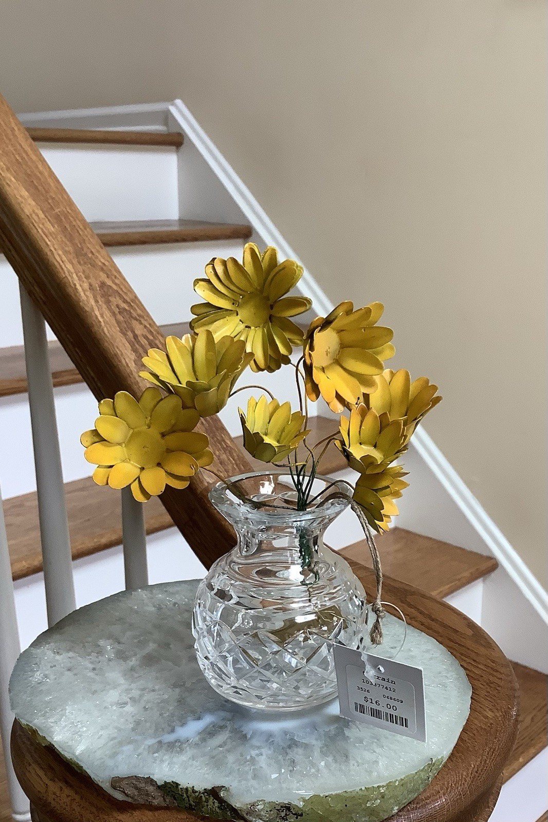 Terrain Iron Metal Daisy Flower Bunch, NWT (vase not included)