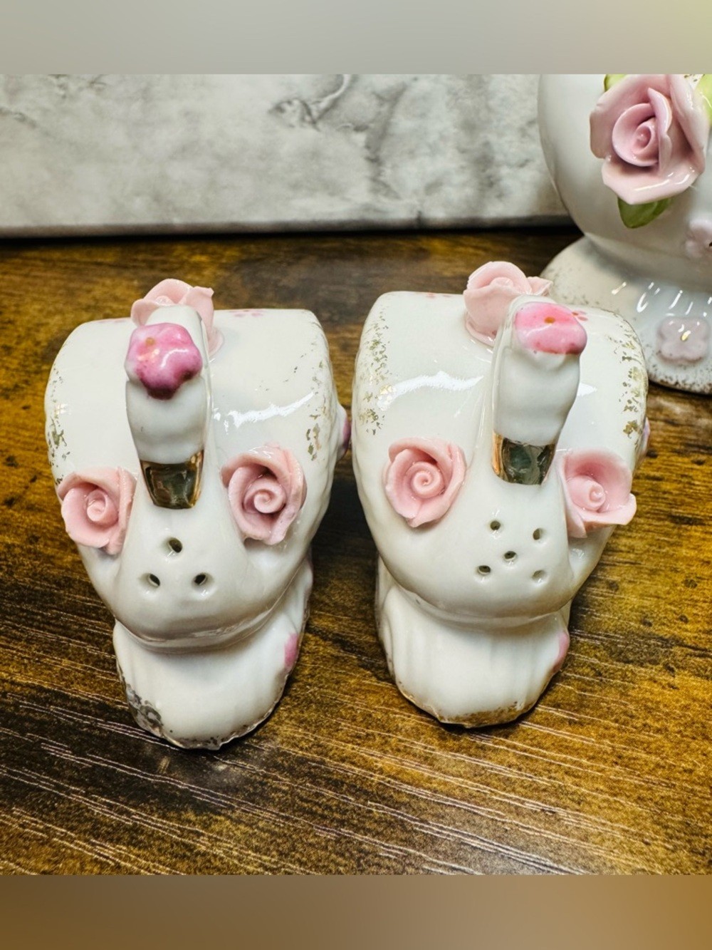 Vintage Napco Porcelain Swan Planter Vase w/ Japan Salt & Pepper Shakers