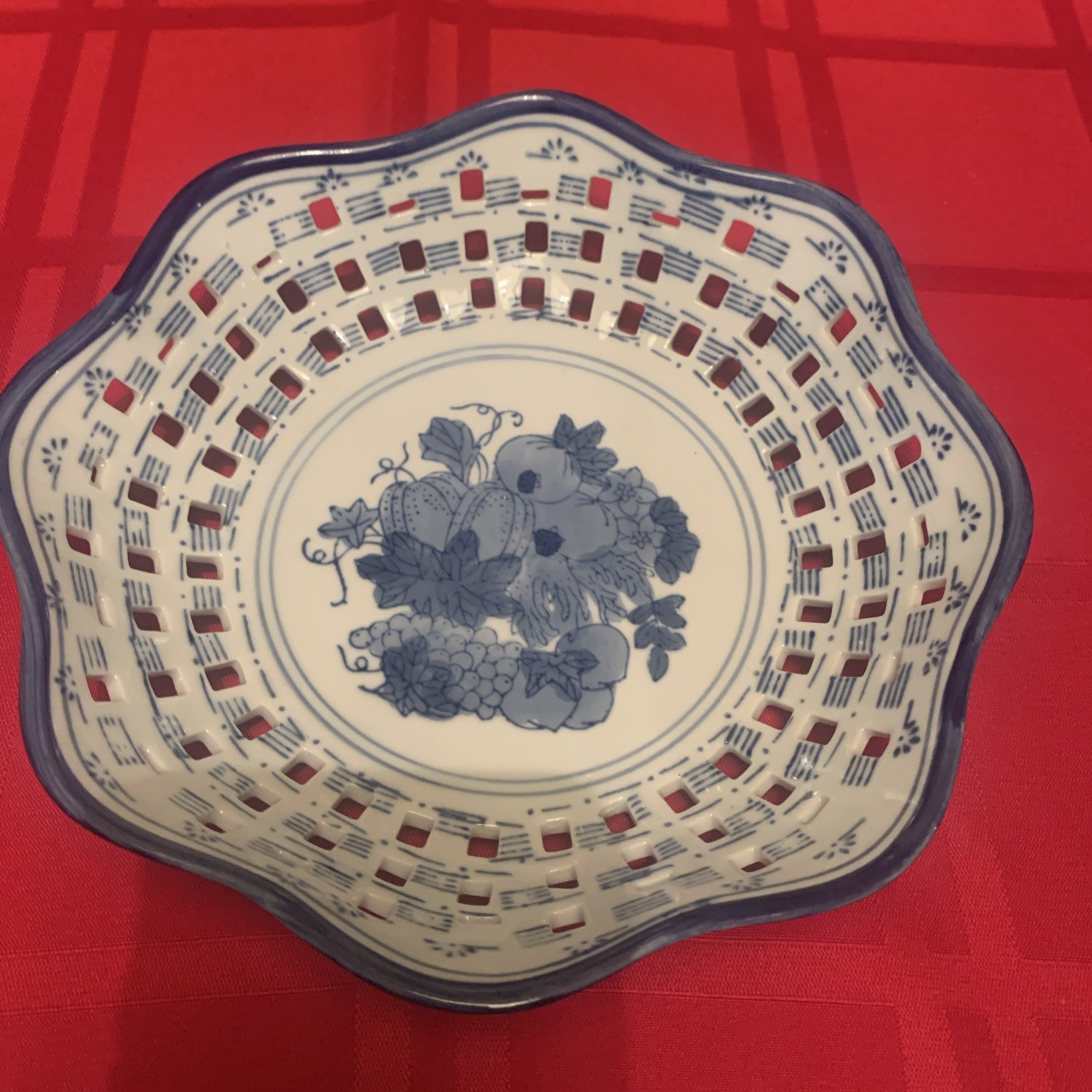 Ceramic Basketweave Fruit And Bread Bowl, Blue and White, Lattice Cut China 7.5″