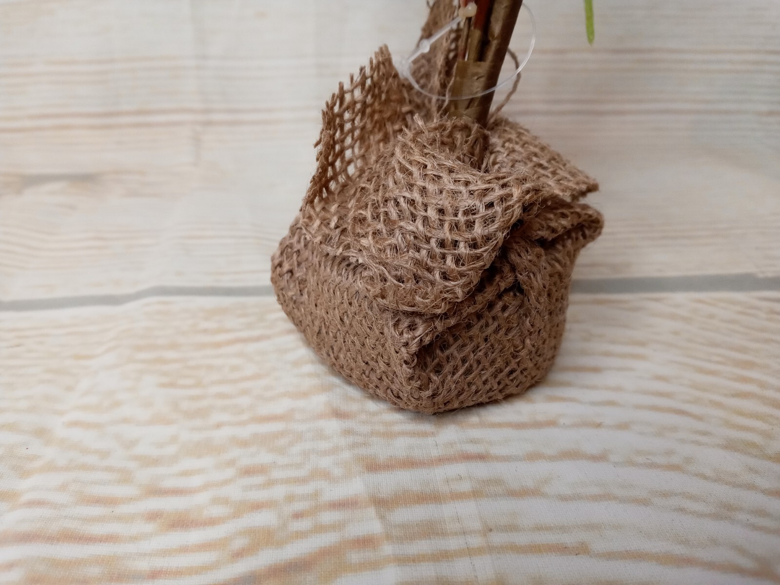 New Artificial Berry Tree Fake Mini Burlap Wrapped Christmas Winter Decor Filler