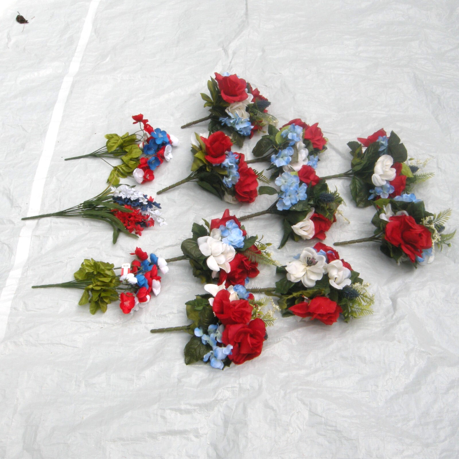Silk Flower Lot of 12 Bushes 12″ Patriotic Red White Blue Florist Quality