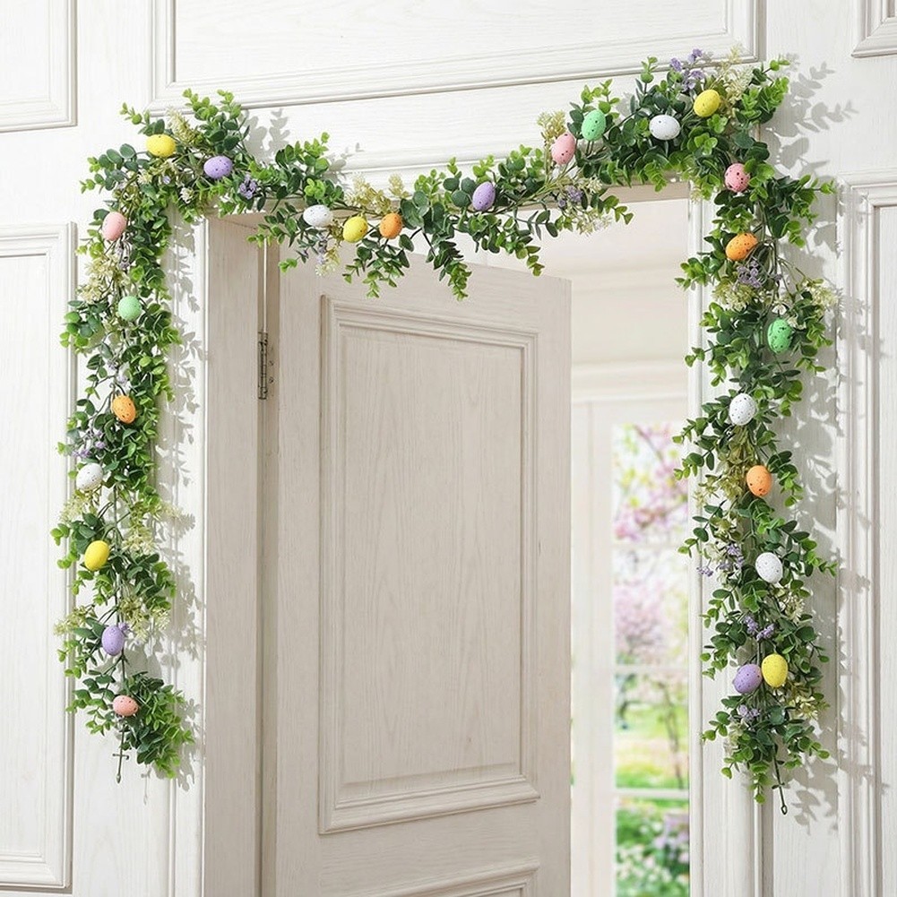 Artificial Hanging Vine with Carrot Eggs for Easter Wall and Party Decor