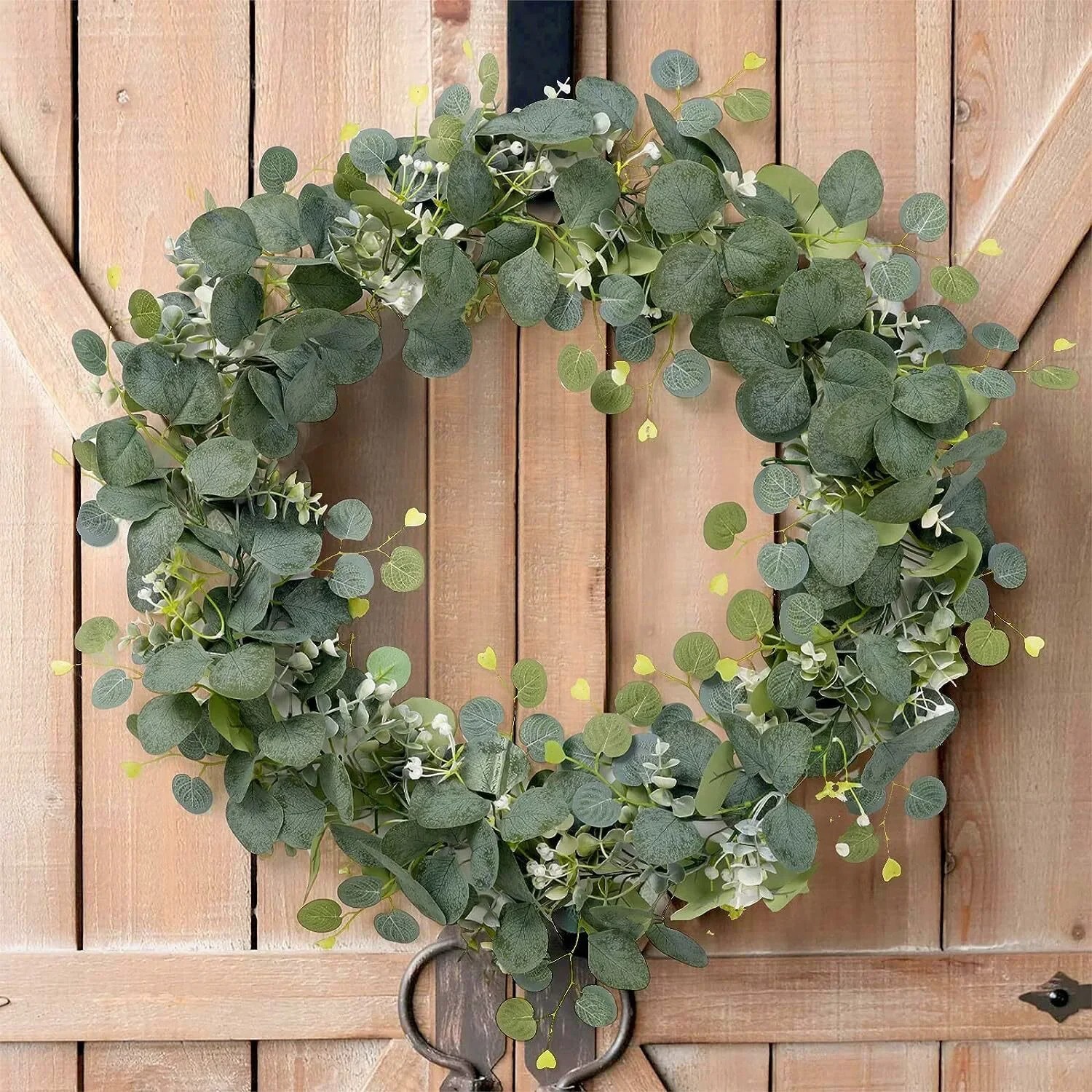 2025 Popular Artificial Green Eucalyptus Garland with White Flowers & Berries