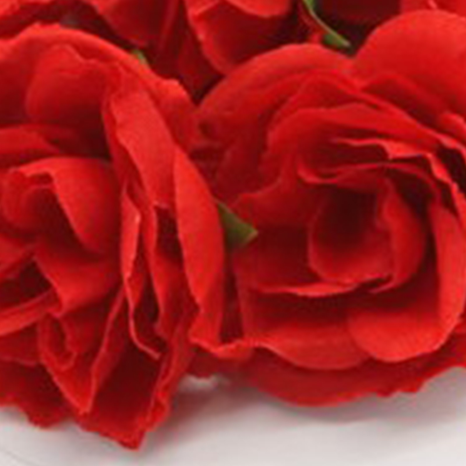 50PCS Beautiful Silk Fake Rose For Wedding Party Decoration Trending