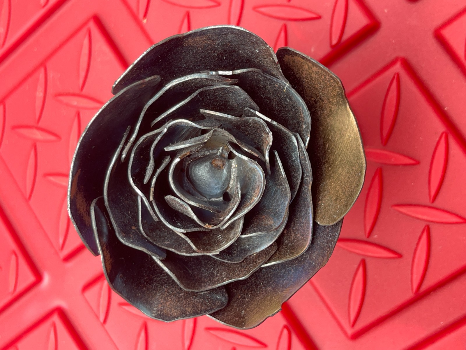 Black Metal Rose Flower Desktop Art Decor Rustic Modern Floral Sculpture