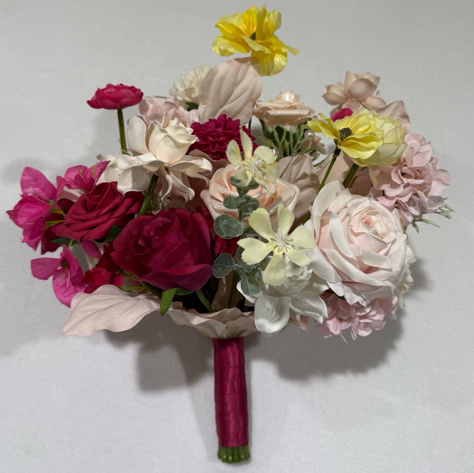 Elegant Silk Artificial Spring Flowers Wedding Bouquet Bridal Bridesmaid