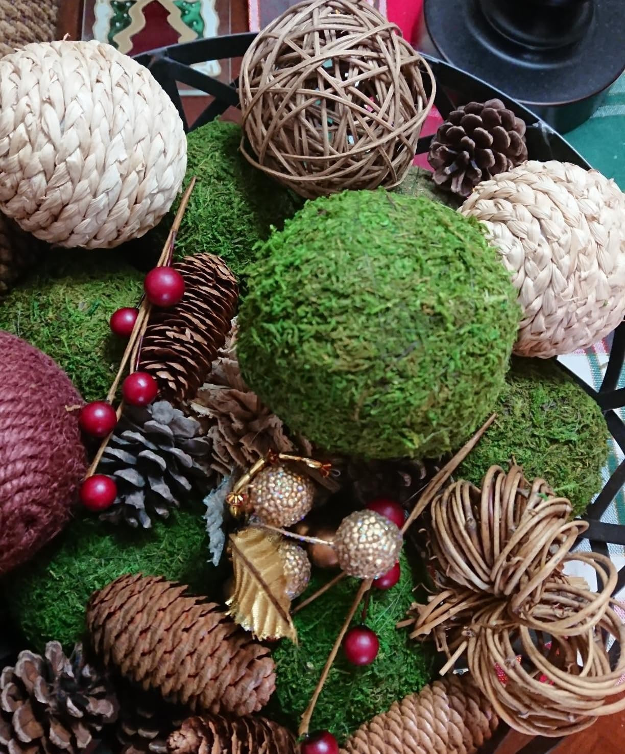 Large Decorative Moss Balls, 8 Pcs 3.5″ Green Dried Moss Spheres Ball, Greenery
