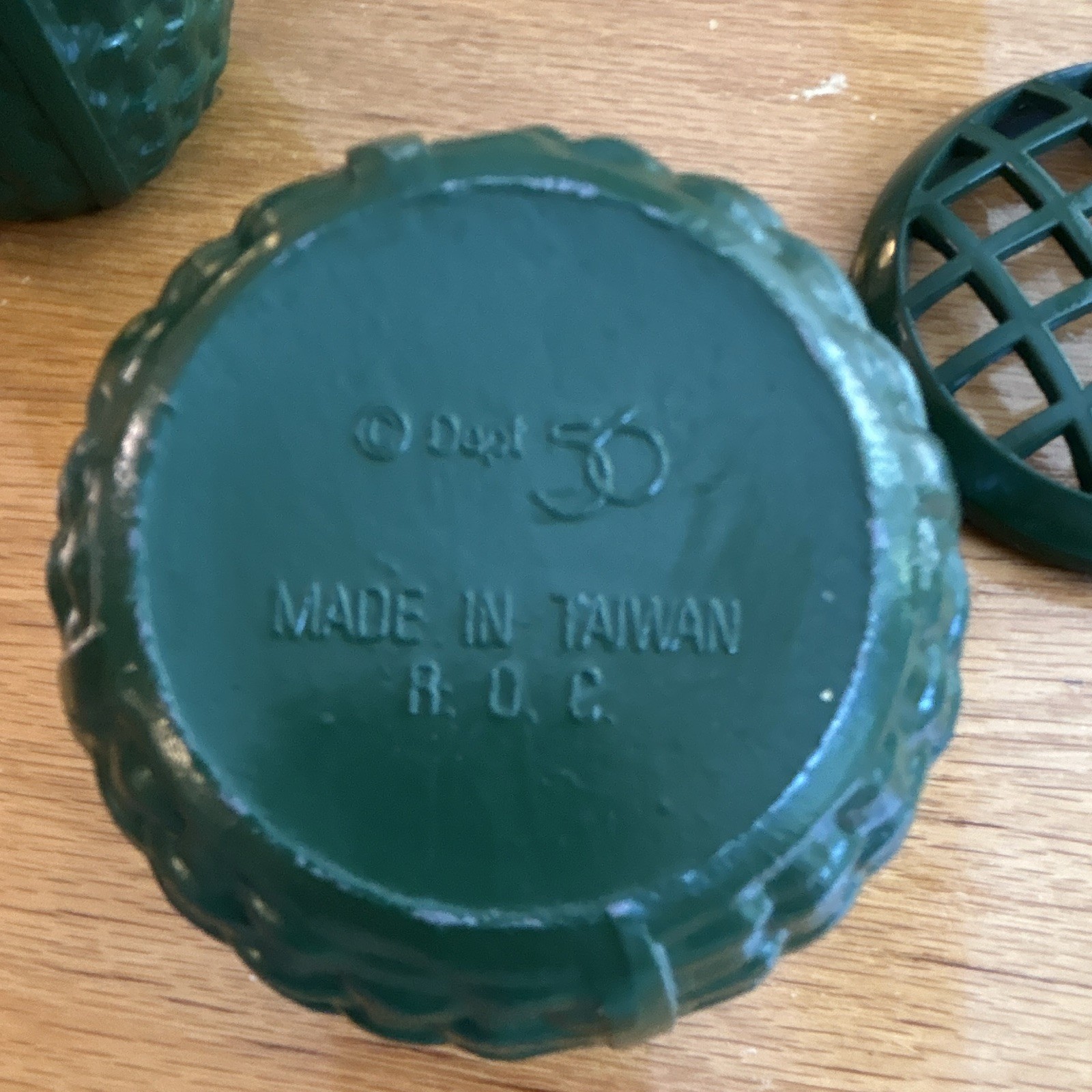Dept 56 Cast Iron Flower Frogs. Set of 2. Basketweave pattern.