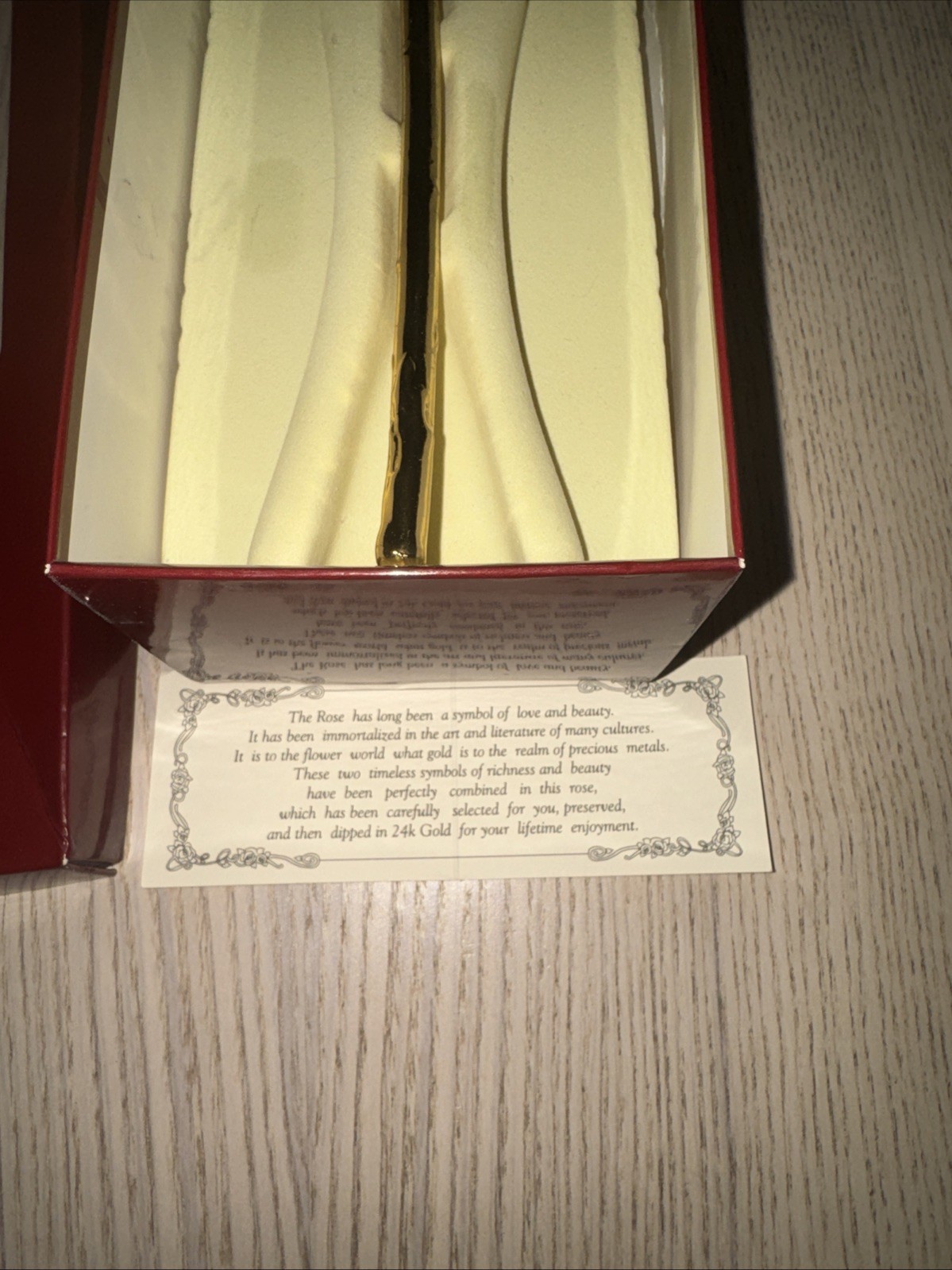 LIVING GOLD REAL ROSE DIPPED IN 24K YELLOW GOLD BOXED