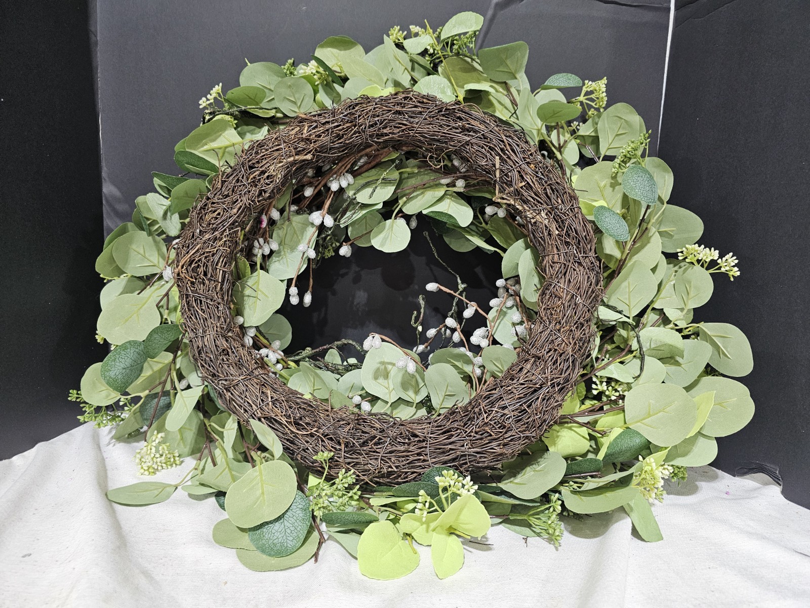 26 Inch Eucalyptus Wreath for Front Door, Large Artificial Greenery Wreath