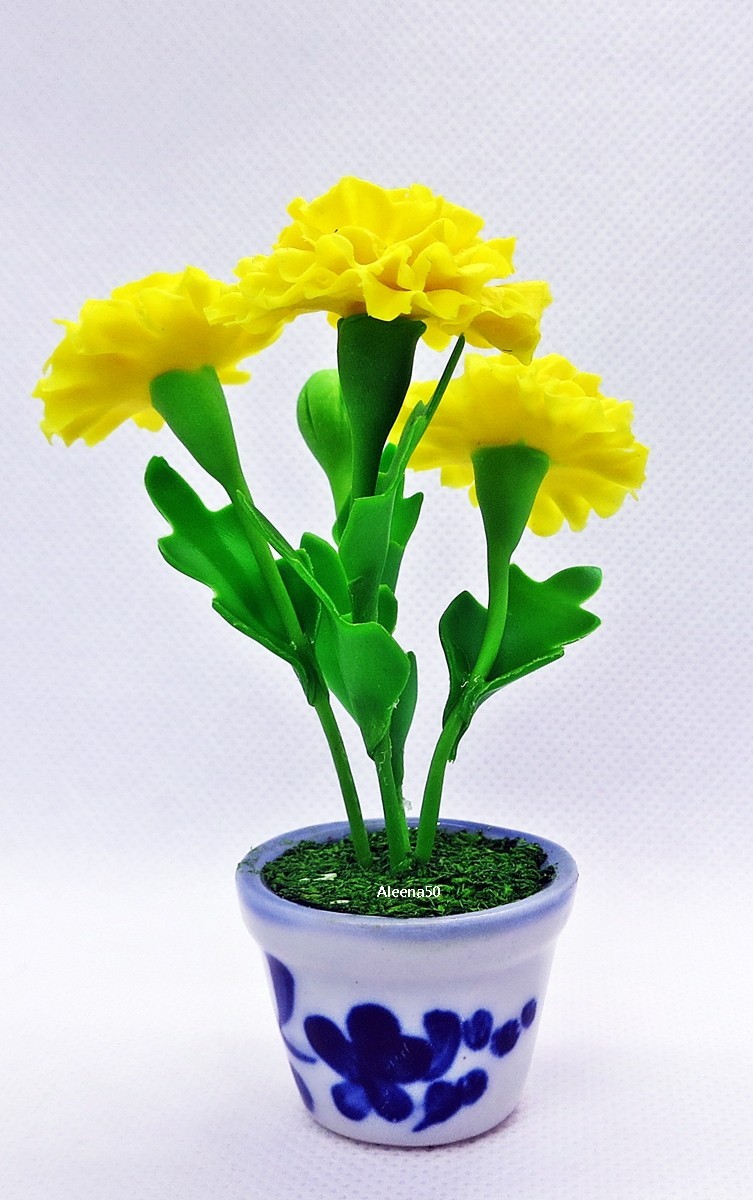 US Stock 3.5″H Handmade Clay Crafted Miniature Artificial Marigold Flower,