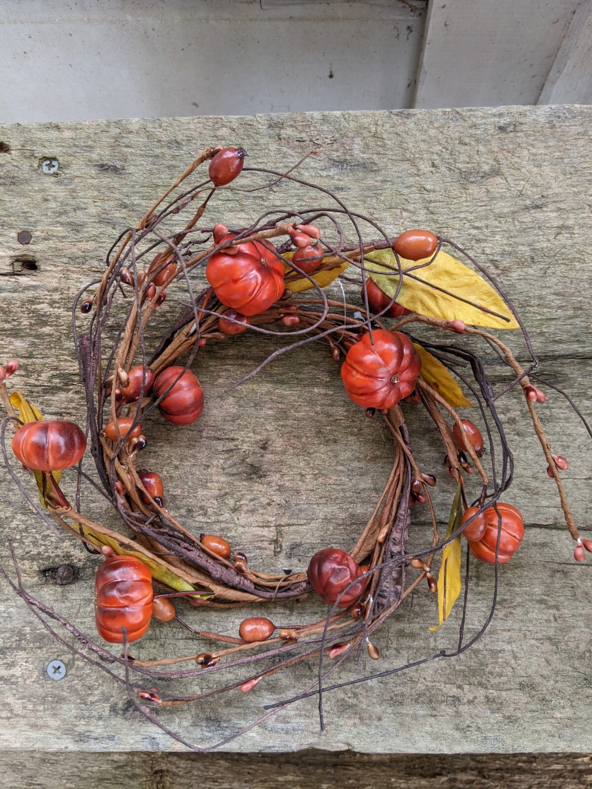PUMPKIN BERRY CANDLE RING WREATH Pip Leaves Twig Autumn Fall Harvest 9″ x 4..5″