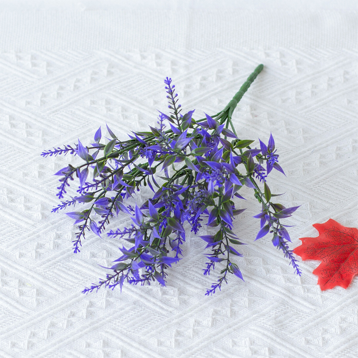 8Pcs Artificial Lavender Flowers UV Resistant Fake Plants Outdoor Garden Decor