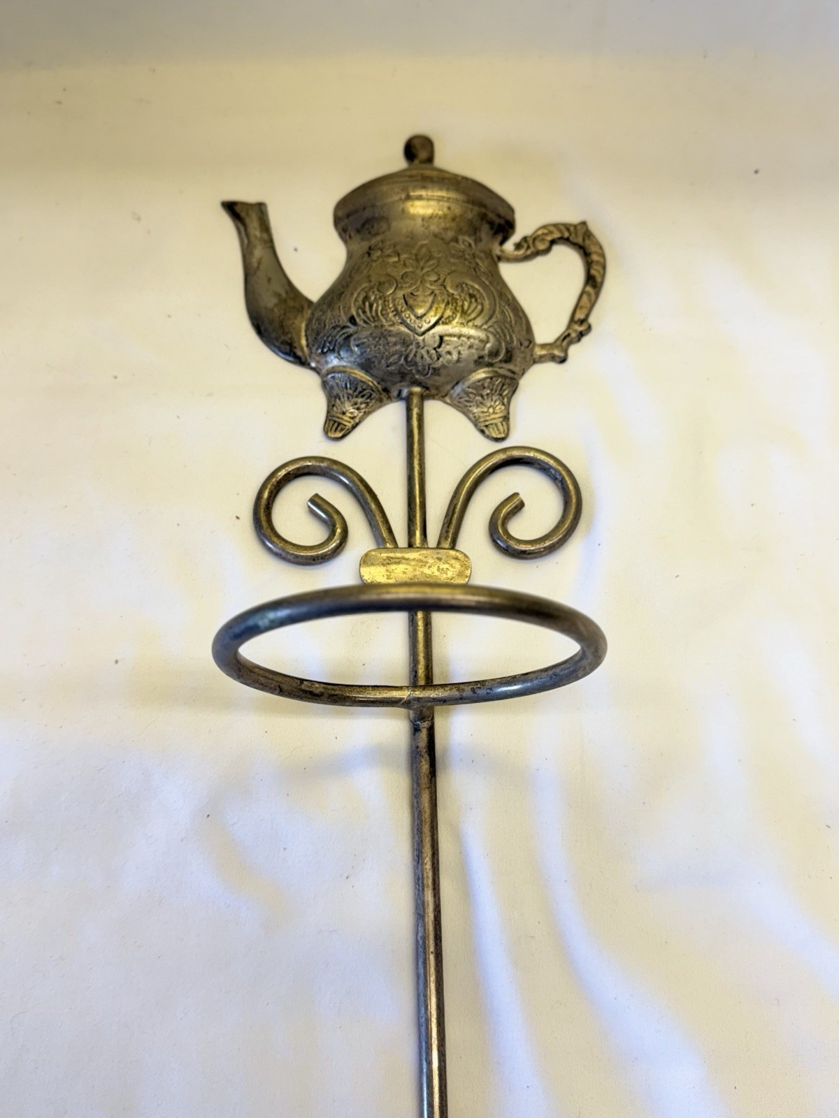 Metal Flower Pot Tea Cup/Saucer Holder Wall Mount Bracket Teapot Design
