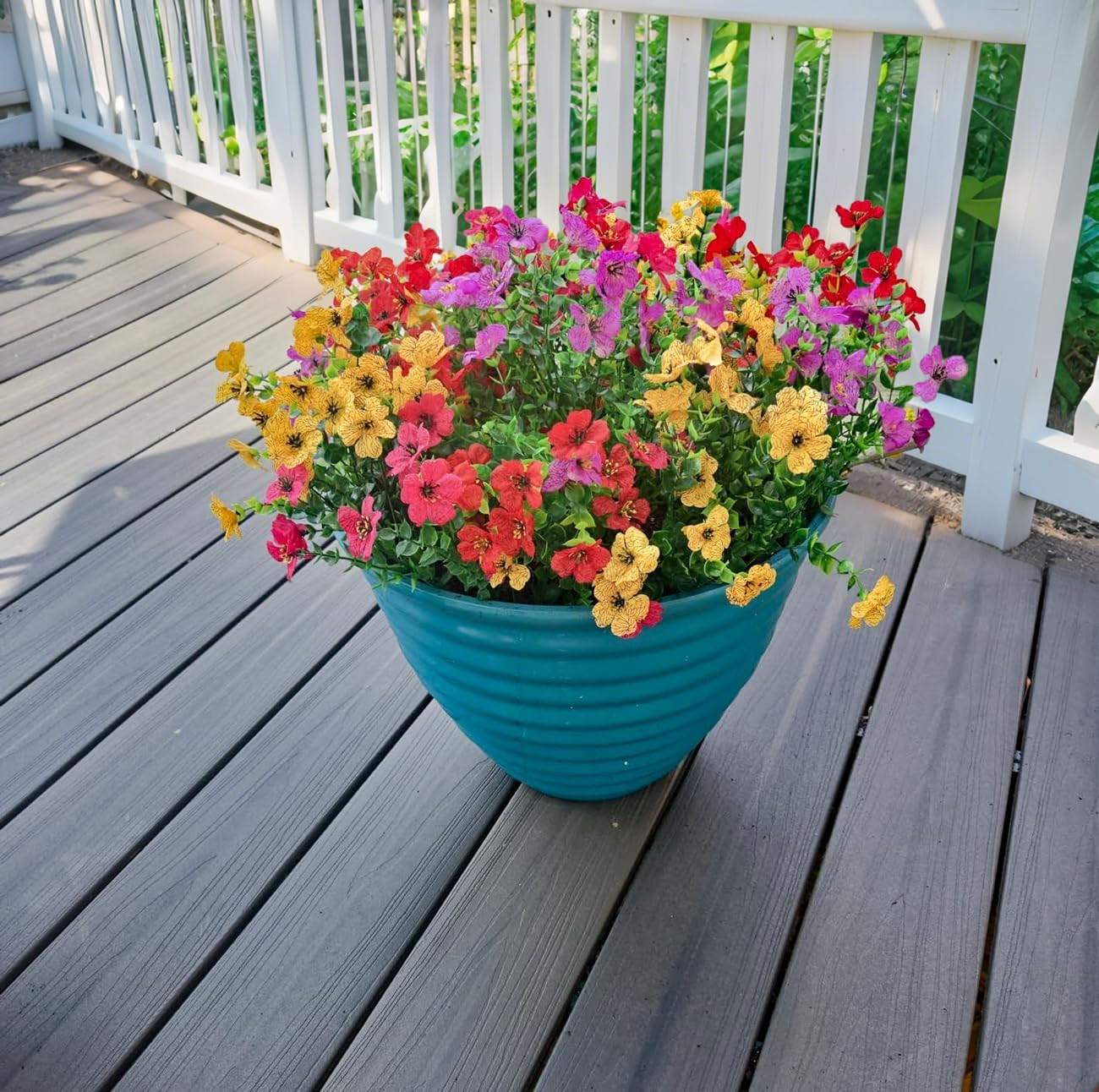 Artificial Flowers for Indoor & Outdoor Decoration – 6 Bundles Faux Daisies with