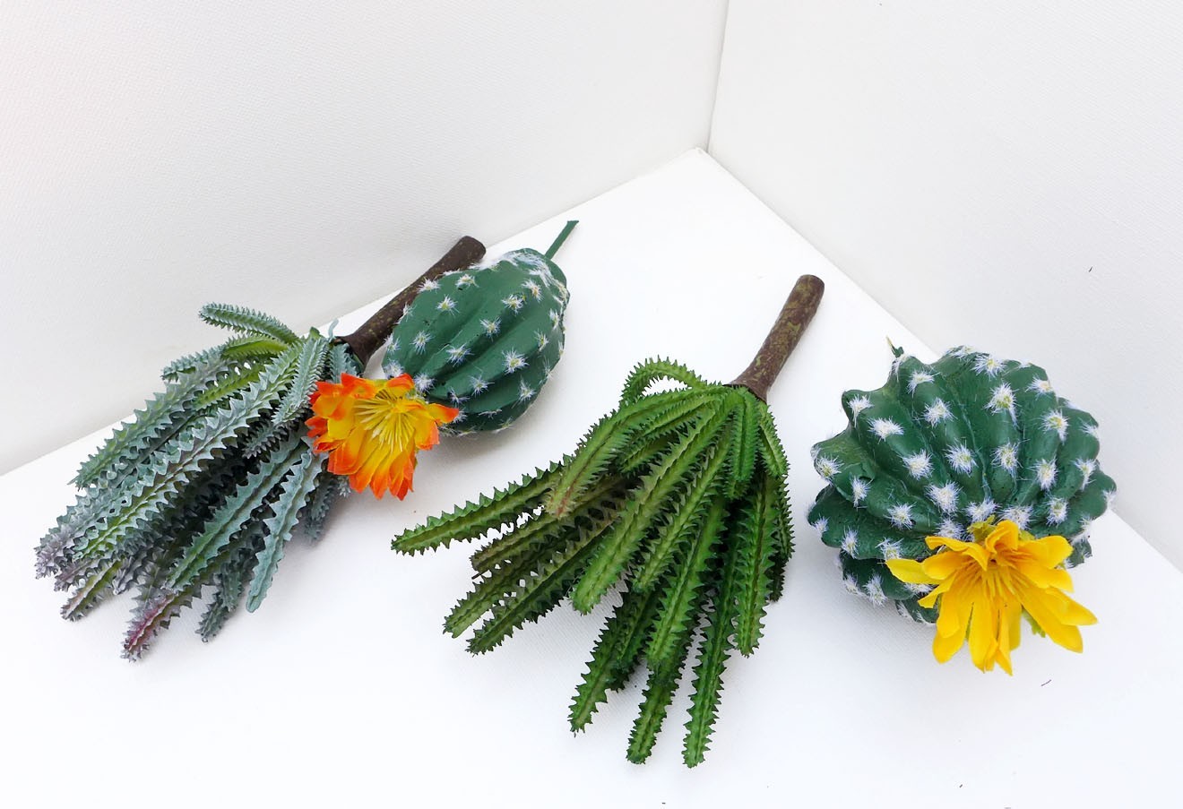 4 Pcs Artificial Plants Flocking Succulents Flower Fake Cactus Column (#161)