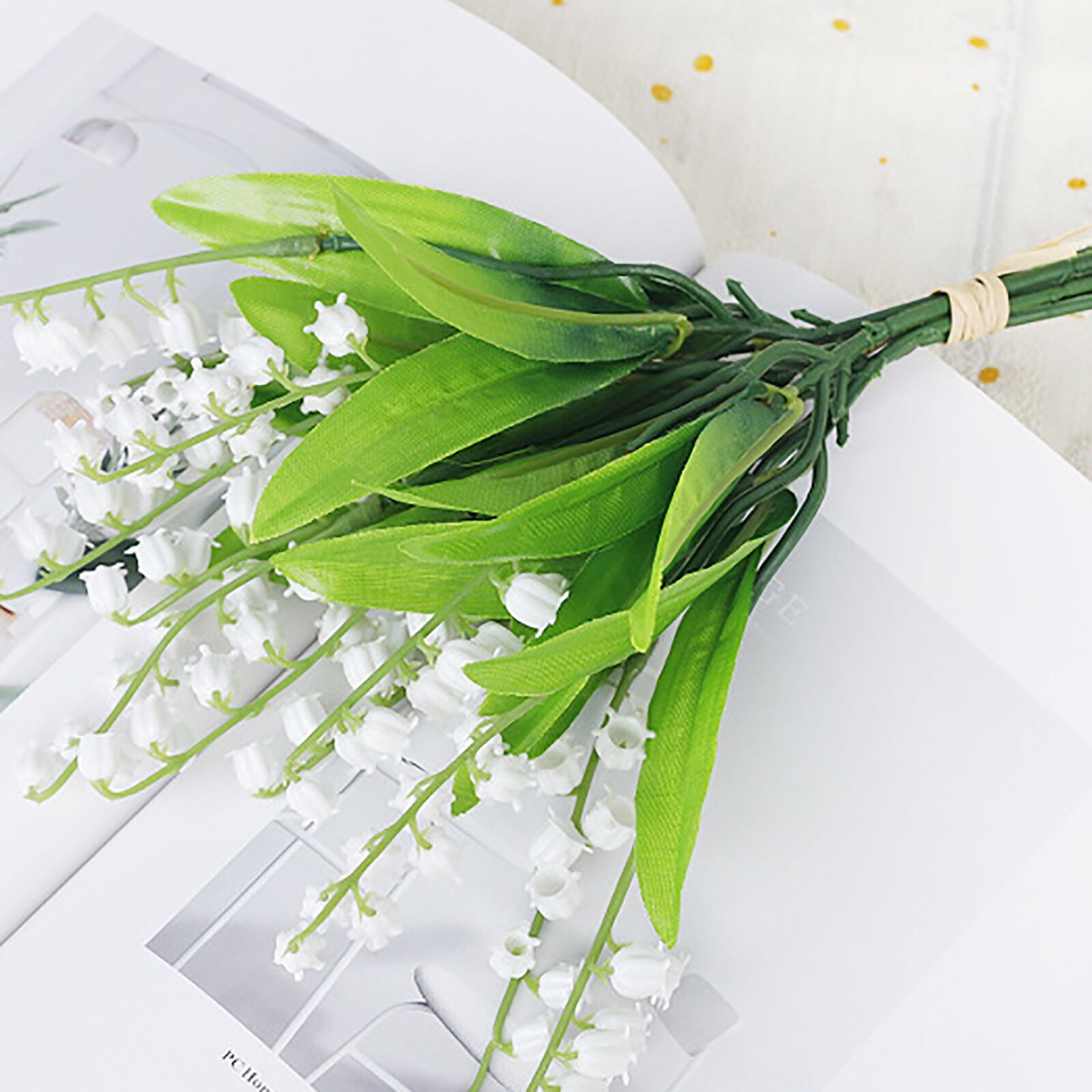 Artificial Flower Fake Bellflower Bouquet Home Decor Flower Arrangements