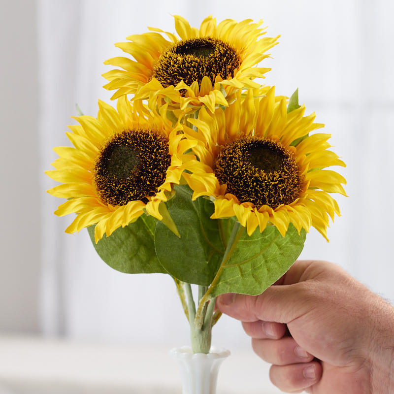 Set of 2 Realistic Artificial Sunflower Bushes