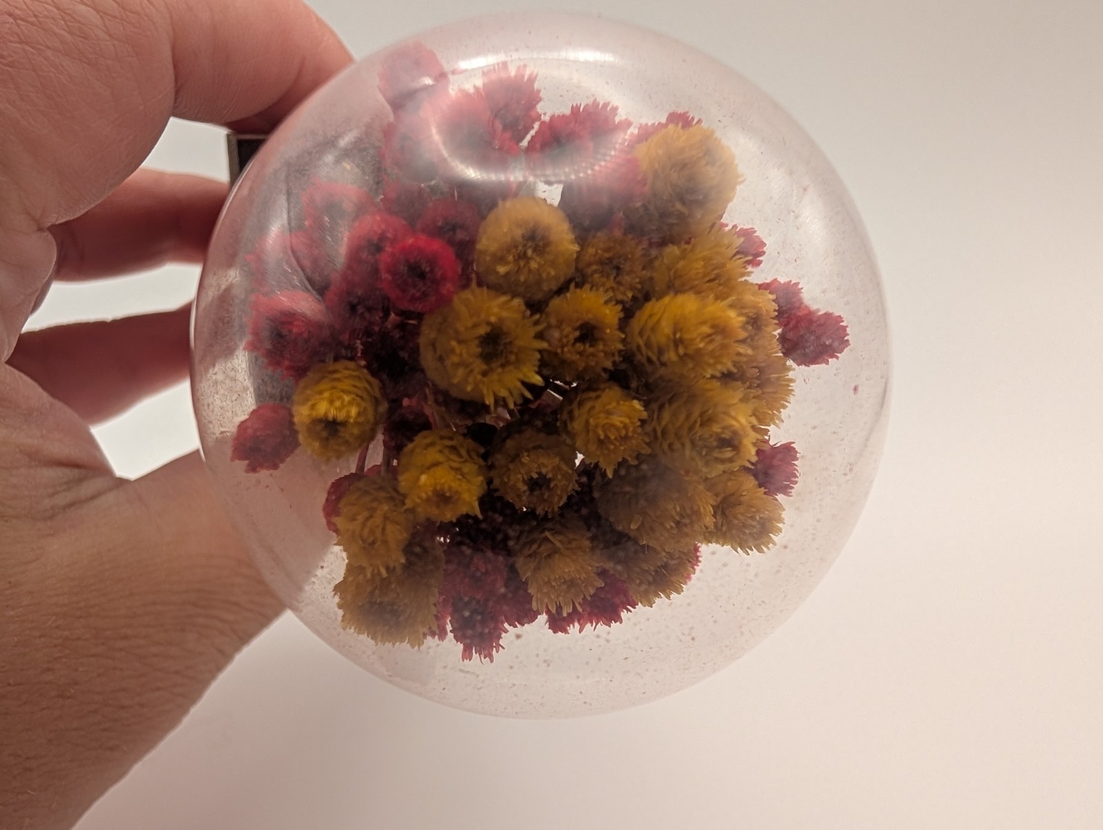 Vtg Dried Flowers Glass Wood 1970s Cottage Core Fairy Farm Country Paperweight