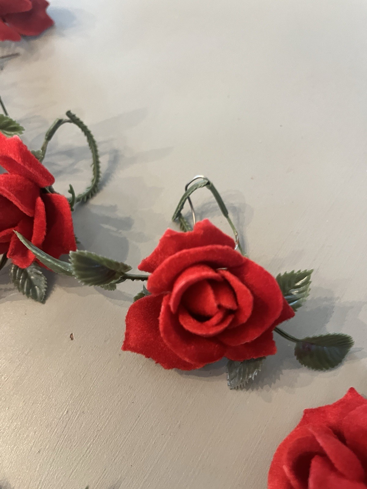 Vintage 29 flocked Plastic Red Roses Wired -6 NOS & 23 Unbagged Floral Decor
