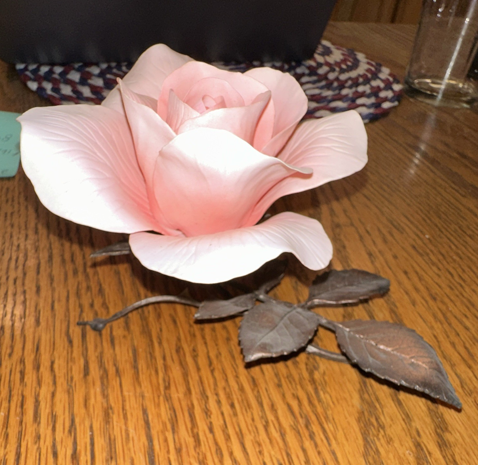 Boehm Queen Elizabeth Limited Issue Pink Rose Porcelain & Metal Flower Stem