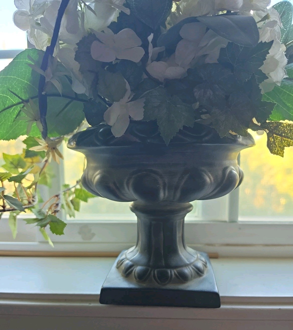 FLOWER Arrangement In URN from BOMBAY
