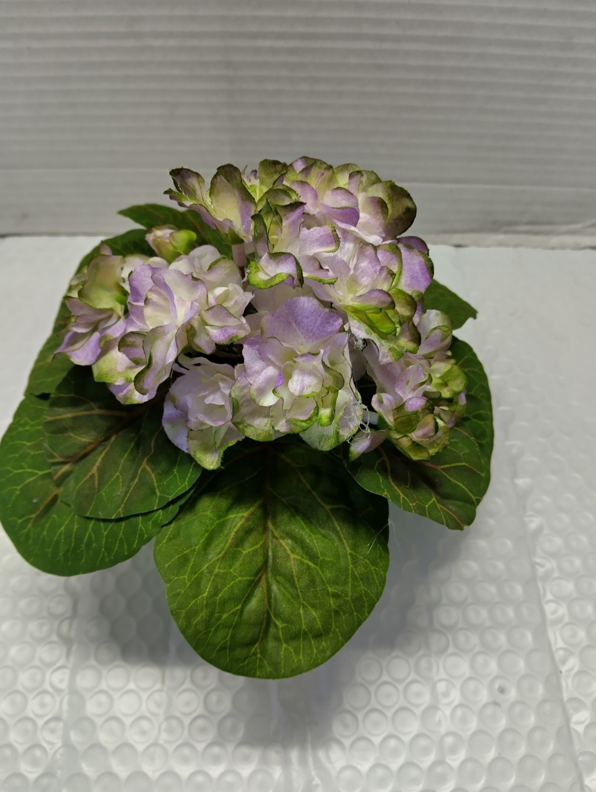 ARTIFICIAL 8″ Miniature African Violet – Purple With Green Edge