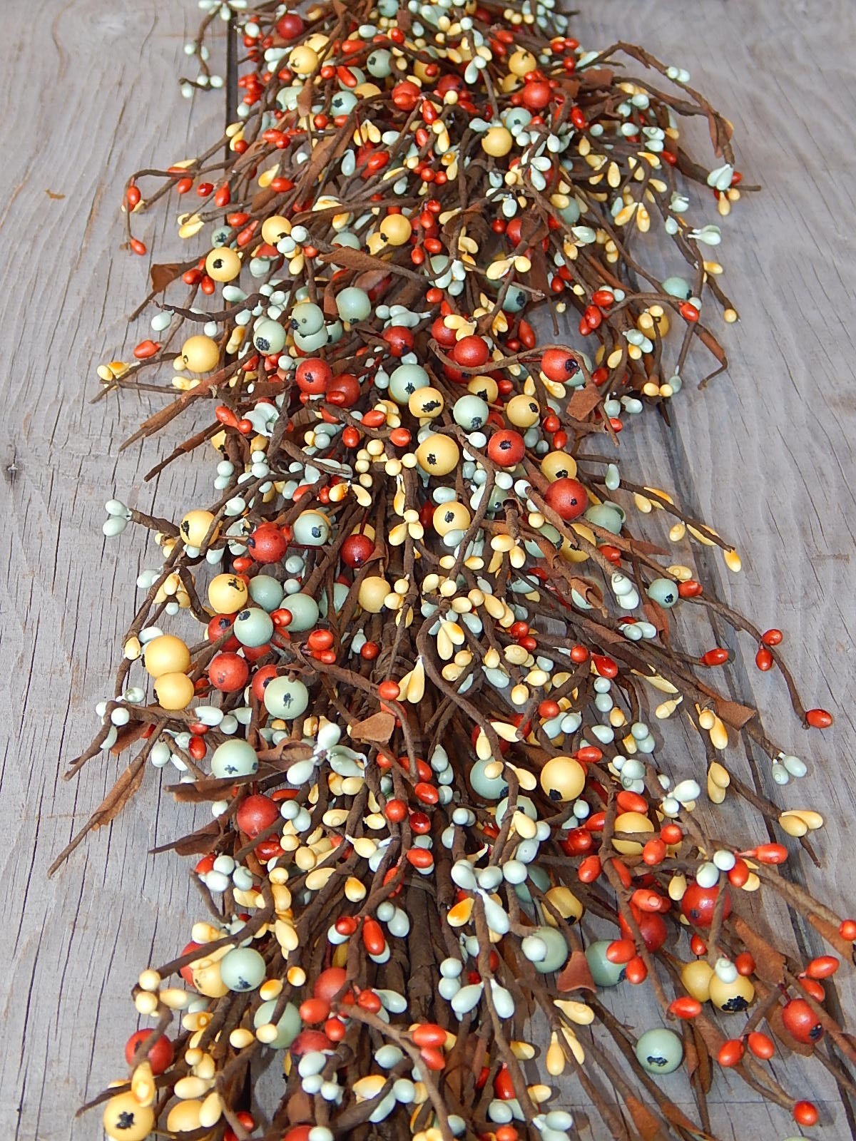 SPRING Berry Garland – Mixed Berries in CORAL BLUE BUTTER MIX 53″ – NEW