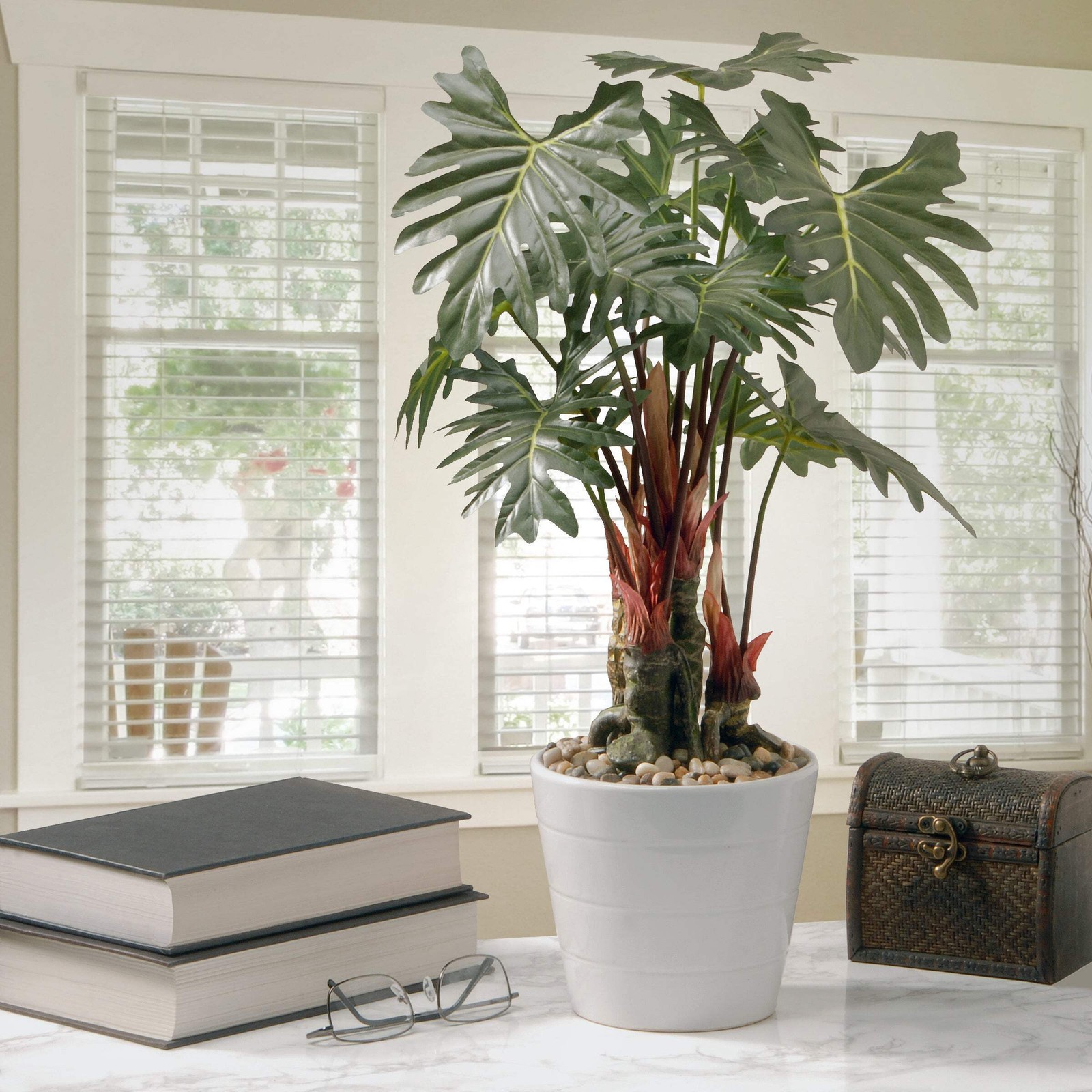 21 in. Spring Potted Philodendron Plant Decoration Garden Accents in Ceramic Pot
